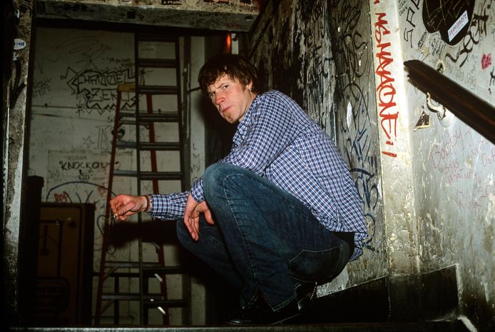 Mark Lanegan in 2002.