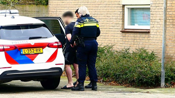 Man aangehouden na achtervolging in Enschede