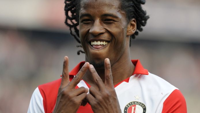 pics Wijnaldum Debuut Feyenoord transfer uniek gebaar naar feyenoord
