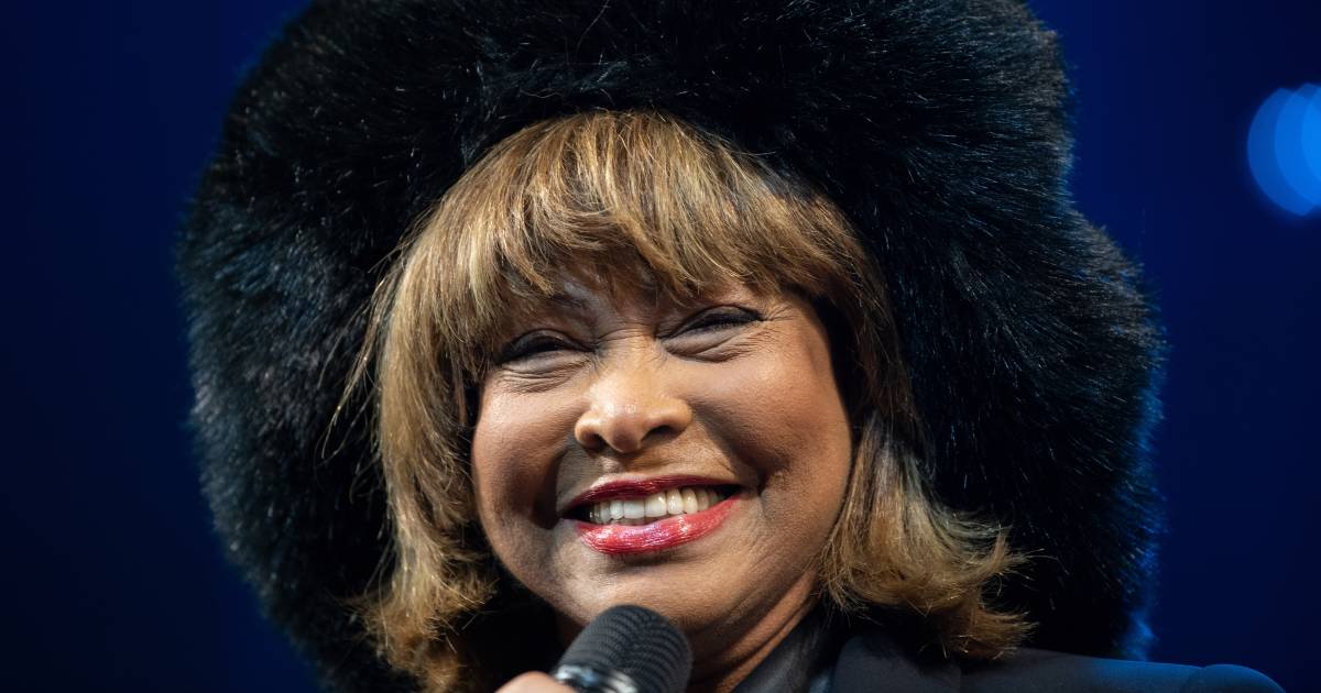 Verscholen In Een Kasteel Met 227 Miljoen Op De Bank Zo Spendeert Tina Turner 79 Haar Pensioen Show Ad Nl