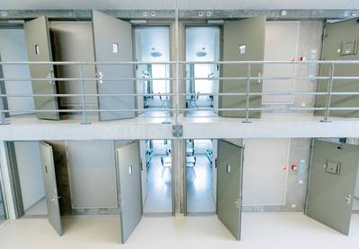 Rekenfout: gevangene die 401 dagen te vroeg werd vrijgelaten in Nederland is nu spoorloos