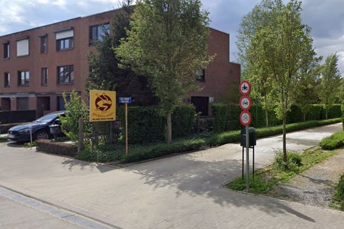 De toegang tot speelplein Joepie op de Brouwerijstraat in Halle.