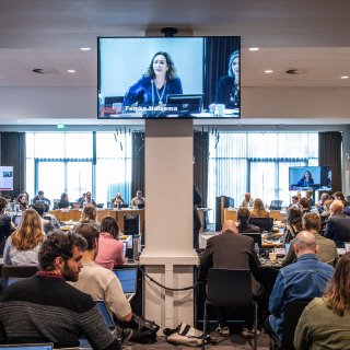 Oud-ambtenaar Saadia Ait-Taleb ondervond wat er misgaat bij Bureau Integriteit: ‘Voelt alsof het is veranderd in politiedienst’