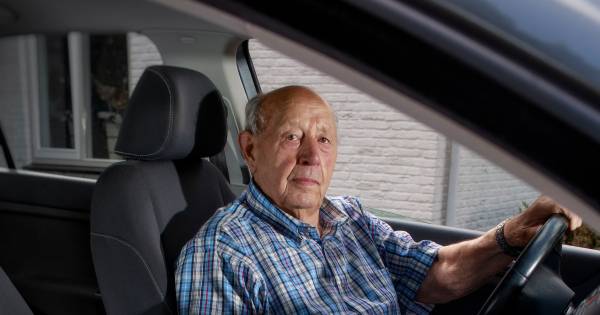 Chauffeur van 93 kan vernedering niet verkroppen: Oisterwijk bleef hem een parkeerkaart weigeren