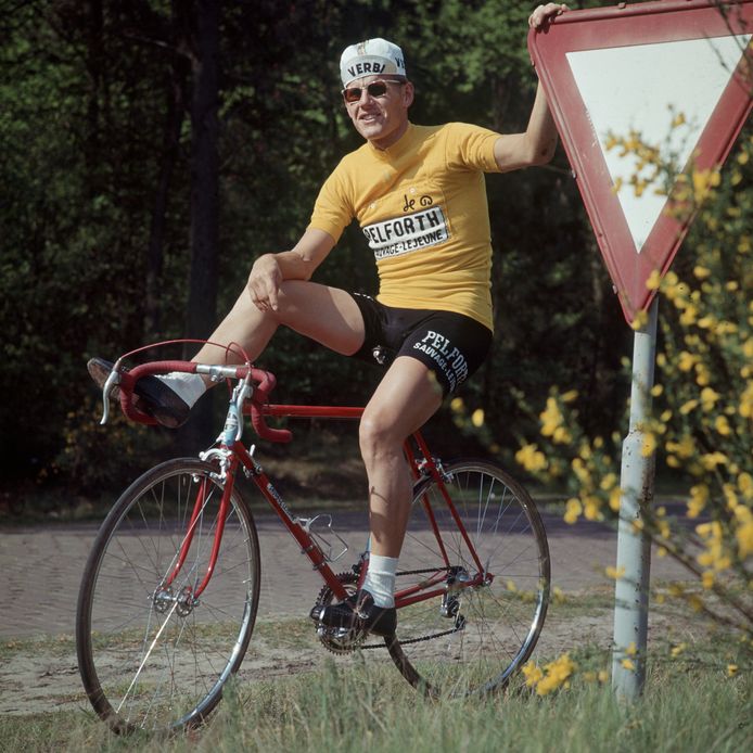 Jan Janssen in 1967. Toen had hij al eens de wereldtitel gepakt, maar moest hij de Tour de France nog winnen (1968).