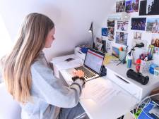 La Ville de Charleroi donne plus d’argent que prévu pour équiper numériquement ses élèves