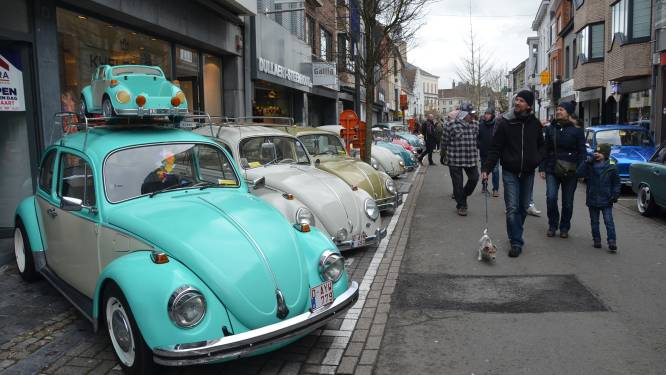 600 kevertjes veroveren na vier jaar opnieuw stadskern van Ninove