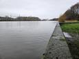 Waterpeil kanaal Roeselare-Ooigem even over alarmdrempel door overvloedige regen
