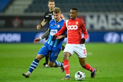 LIVE (18u15). Standard en AA Gent willen uitzicht op play-off 2 behouden