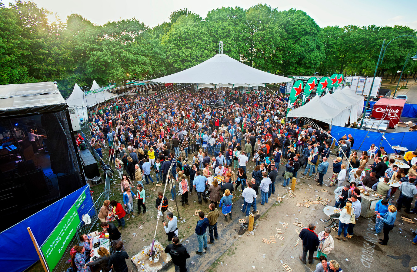 Den Hout maakt zich op voor jaarmarkt Foto bndestem.nl