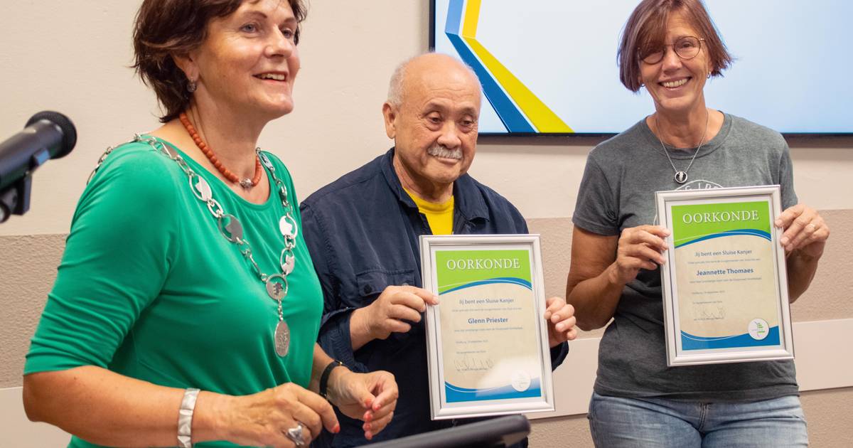 Hoofdplaat heeft er twee Sluise Kanjers bij, maar twee dorpsraadsleden minder