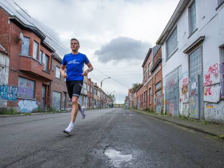 Liam De Mey bereidt zich in spookdorp voor op Marathon Zeeuws-Vlaanderen: ‘Het zijn eenzame trainingen in Doel’