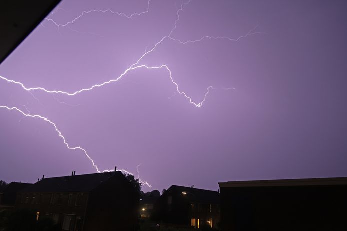 Komend weekend is er lokaal kans op een onweersbui.