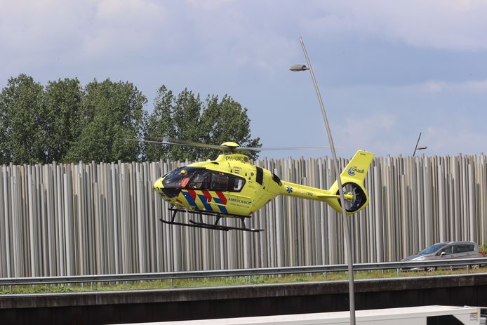 Het ongeluk op de A2 net na knooppunt De Hogt.