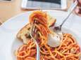 Une cheffe italo-américaine imagine une sauce tomate en 3 ingrédients “pour les fainéants”