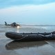 Met rubberboot over het Kanaal: ‘Gevaarlijk, maar geen controles’