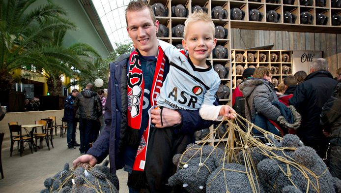 Populaire Knuffelolifant Olli Nu Uitverkocht In Blijdorp Rotterdam Ad Nl
