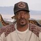 Snoop Dogg voorziet de titanenstrijd tussen iguanas en slangen van deskundig commentaar in 'Plizzanet Earth'