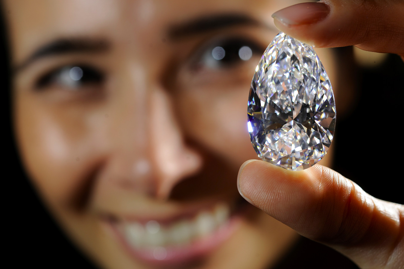 Группа брюлики алина репина. Брюлики на мне подо мною. Брюлики на мне подо мною порш. Баба маша тик ток. Самые красивые тик токеры в сша.