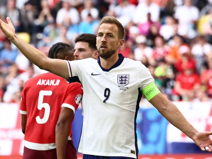 LIVE ENGELAND-ZWITSERLAND. Ook tweede helft levert weinig doelgevaar op, wie breekt de wedstrijd open?