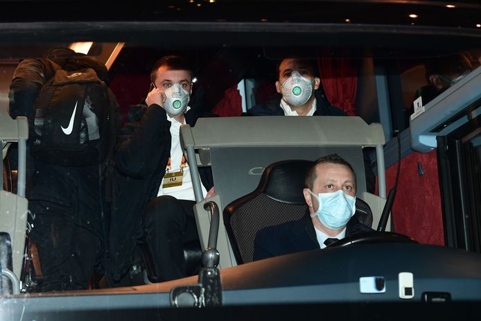 Spelers van Ludogorets met maskers.