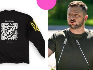 Een Balenciaga-trui voor (maar?) 200 euro. President Zelensky en het modehuis bundelen hun krachten