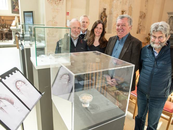 Muizenskeletten van wel 500 jaar oud te zien op Open Kerkendag in Ename: “Deze arme kerk heeft een rijke geschiedenis”