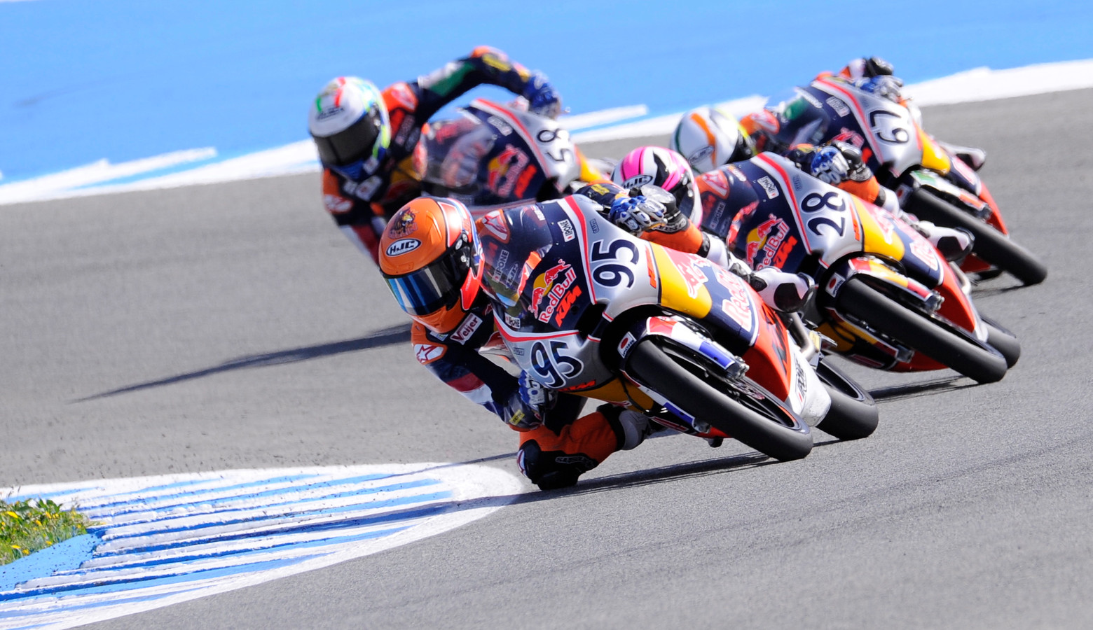 Collin Veijer (17) rijdt komend jaar in de Moto3klasse Foto AD.nl