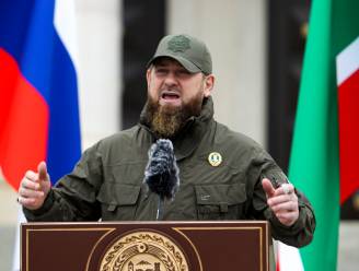 Poetin beloont zijn ‘bloedhond’ Kadyrov met topfunctie Russisch leger