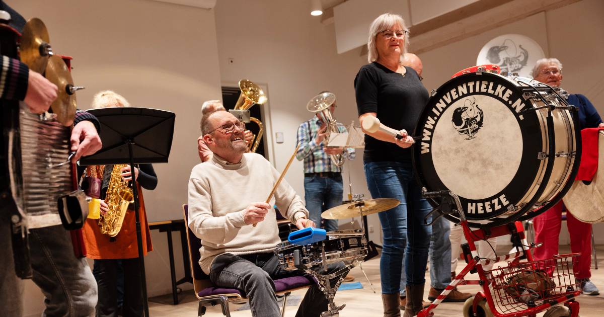 Dweilorkest ’t Inventielke viert al vier decennia feest, zelfs in Maleisië was het de eerste avond a