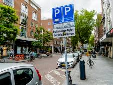Even je auto parkeren in het centrum van Rotterdam is straks een heel stuk duurder