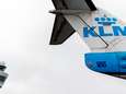 Vrouw (26) gaat tien uur lang volledig door het lint op KLM-vlucht 