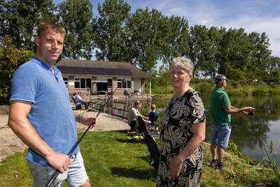 Vreemd of niet: voor leden van De Bergse Maas is het vangen van vis slechts bijzaak, ‘gezelligheid s