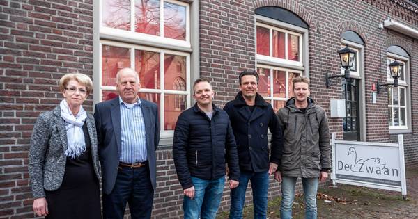 Nieuwe eigenaren willen herbouw De Zwaan in Bakel - Eindhovens Dagblad