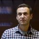 Toestand Russische oppositieleider Navalny is volgens zijn artsen kritiek: ‘Aleksej gaat dood’