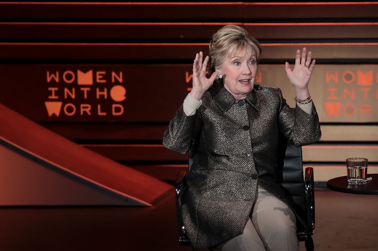 Hillary Clinton op de Women in the World-top. Beeld afp