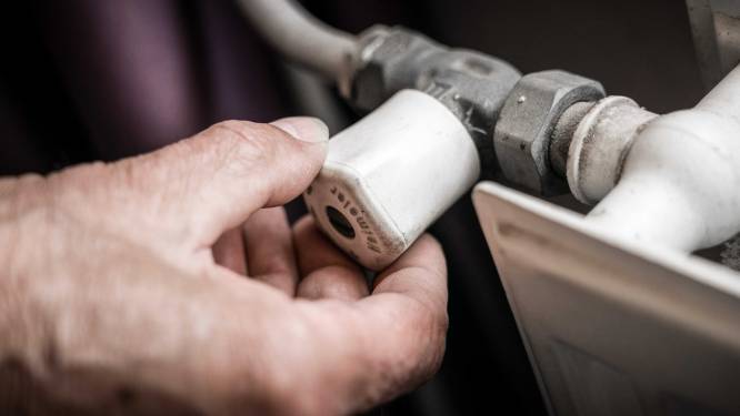 Overstappen vanwege hoge gasprijs? Experts adviseren: ‘Wacht met nieuw energiecontract’