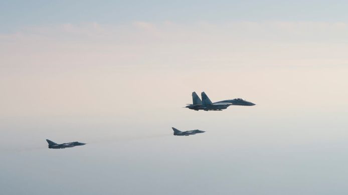 Beeld van 2 maart: twee van de vier Russische gevechtsvliegtuigen die het Zweedse luchtruim schonden, hadden nucleaire wapens aan boord.