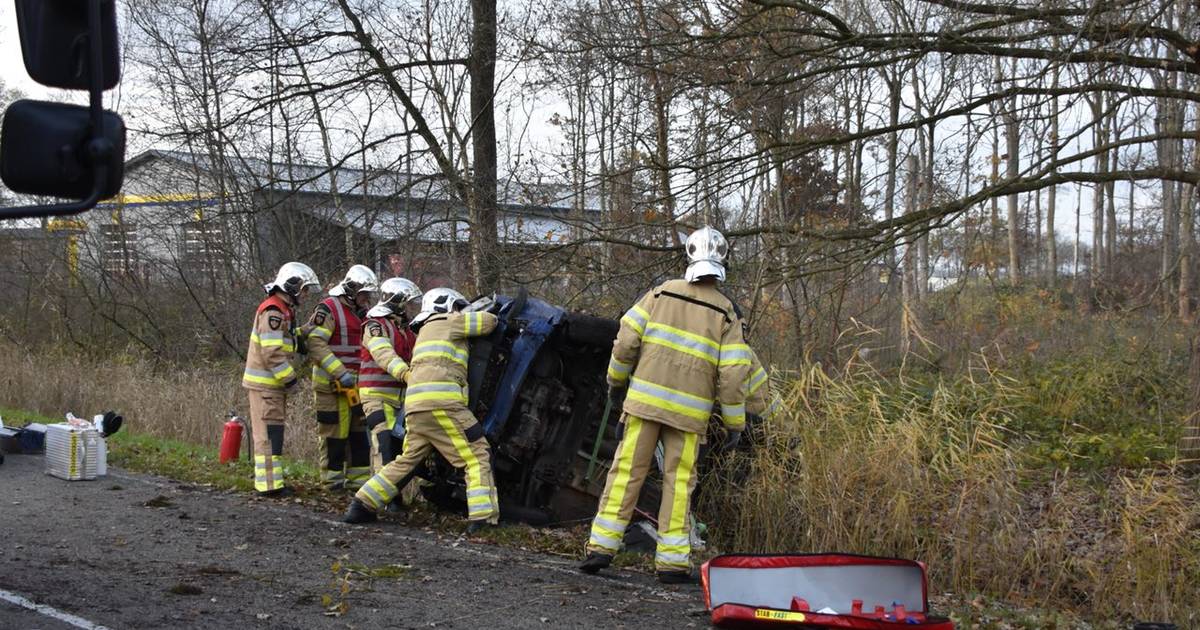 Vrouw (31) uit Balkbrug gewond bij eenzijdig ongeval Vinkenbuurt