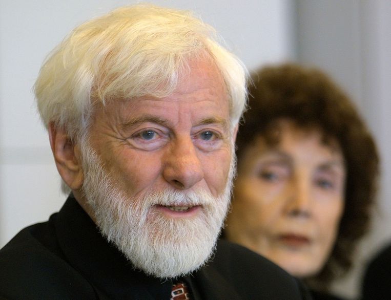 Uri Avnery en zijn vrouw Rachel in 2002. Beeld Ingo Wagner/dpa