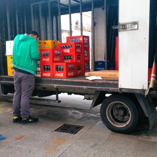 Catering wholesaler Hanos busts internal liquor smuggling in Amsterdam