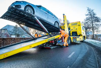 Dirk (43) uit Wezep is berger en beleeft tropendagen: ‘Veel elektrische auto’s slaan op tilt’