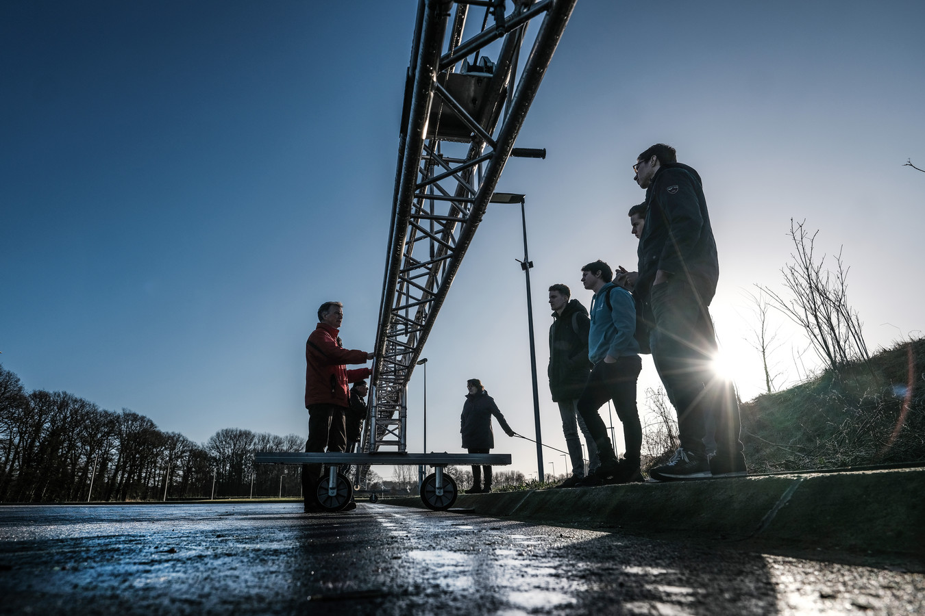 Zwolse studenten werken op ijsbaan aan het wonder van Winterswijk