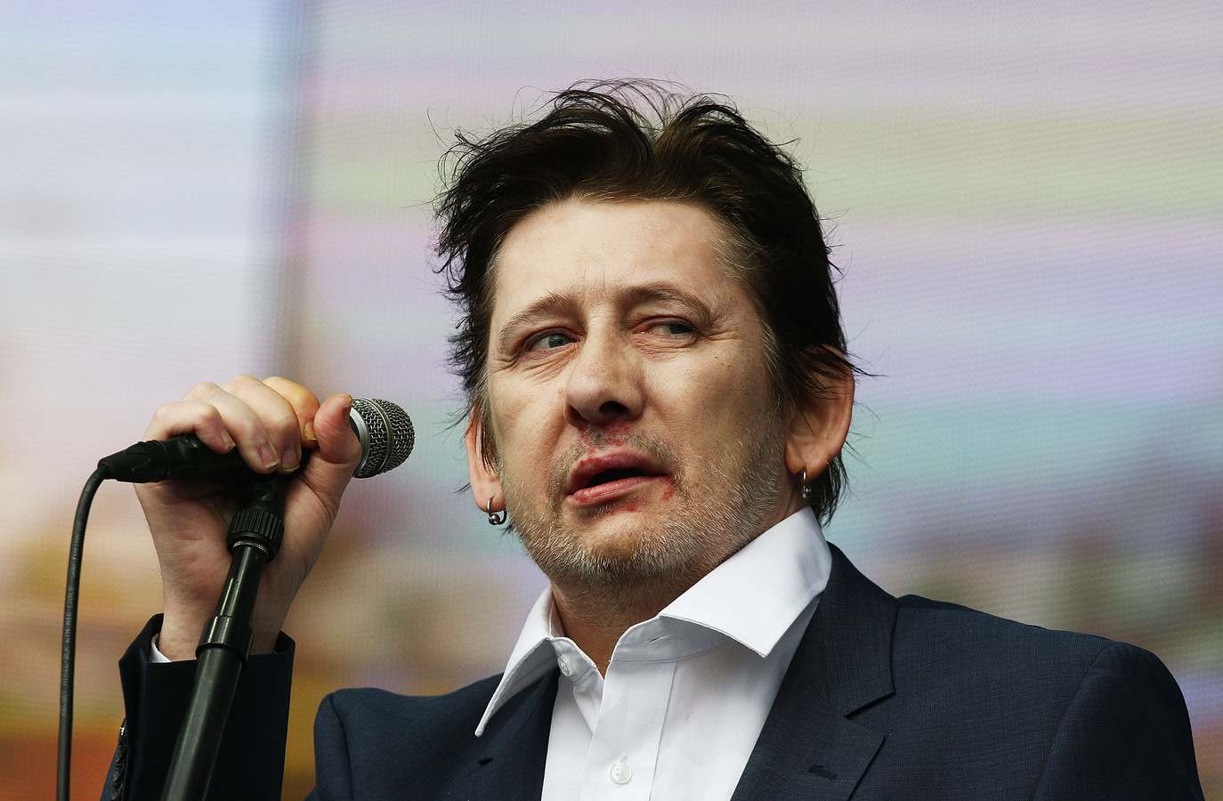 The Pogues-zanger Shane MacGowan (65), bekend van Fairytale of New York ...