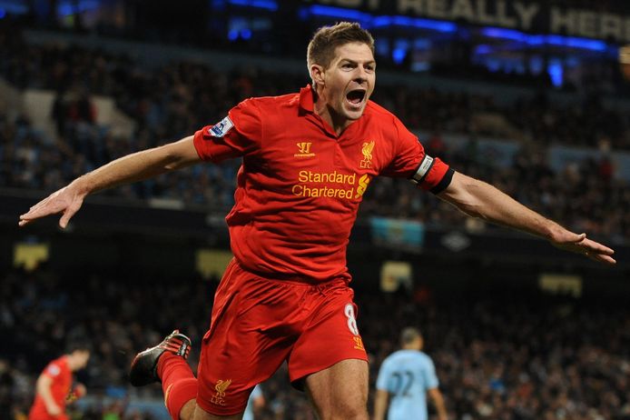 Steven Gerrard na een treffer tegen Manchester City.
