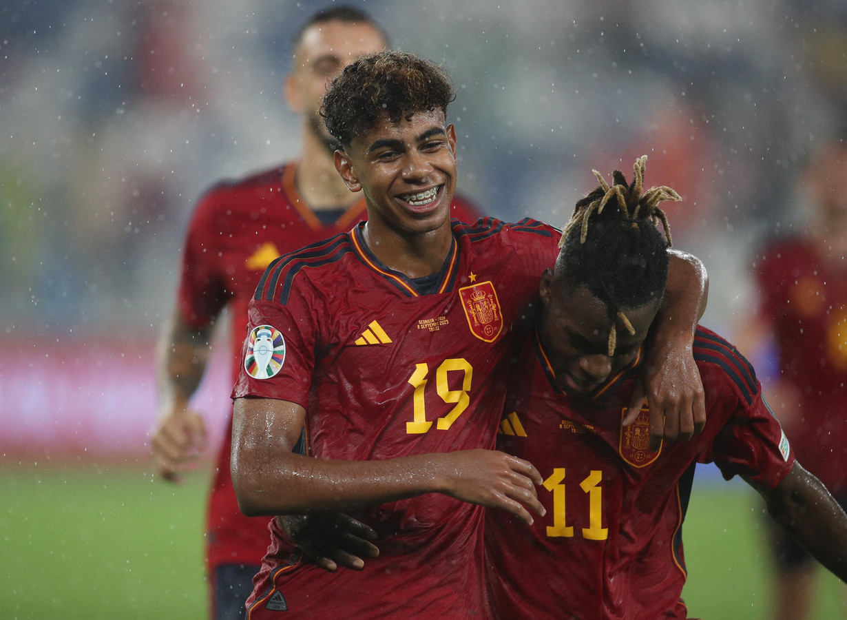 Lamine Yamal (16) debuteert met doelpunt voor Spaanse ploeg, Luka