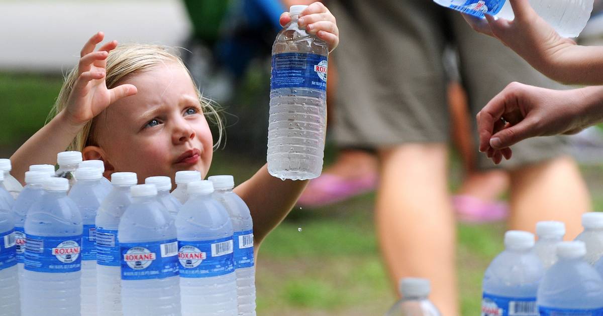 La metà delle vendite di acqua in bottiglia sarà sufficiente per fornire acqua a tutti |  Notizia