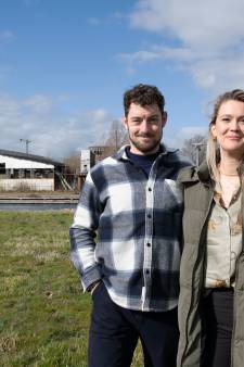Stijgende rente en dalende prijzen, toch kopen Bart en Sabine voor 500.000 euro nieuw huis: ‘Echt goeie deal’