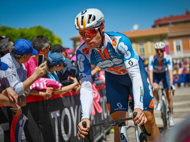 ‘Hoekige’ Fabio Jakobsen in Giro niet meer de sprintkoning van de apenrots: ‘Het gaat niet soepel’