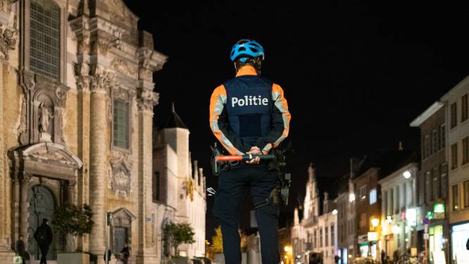Zwalpende fietser heeft 3,1 promille alcohol in zijn bloed